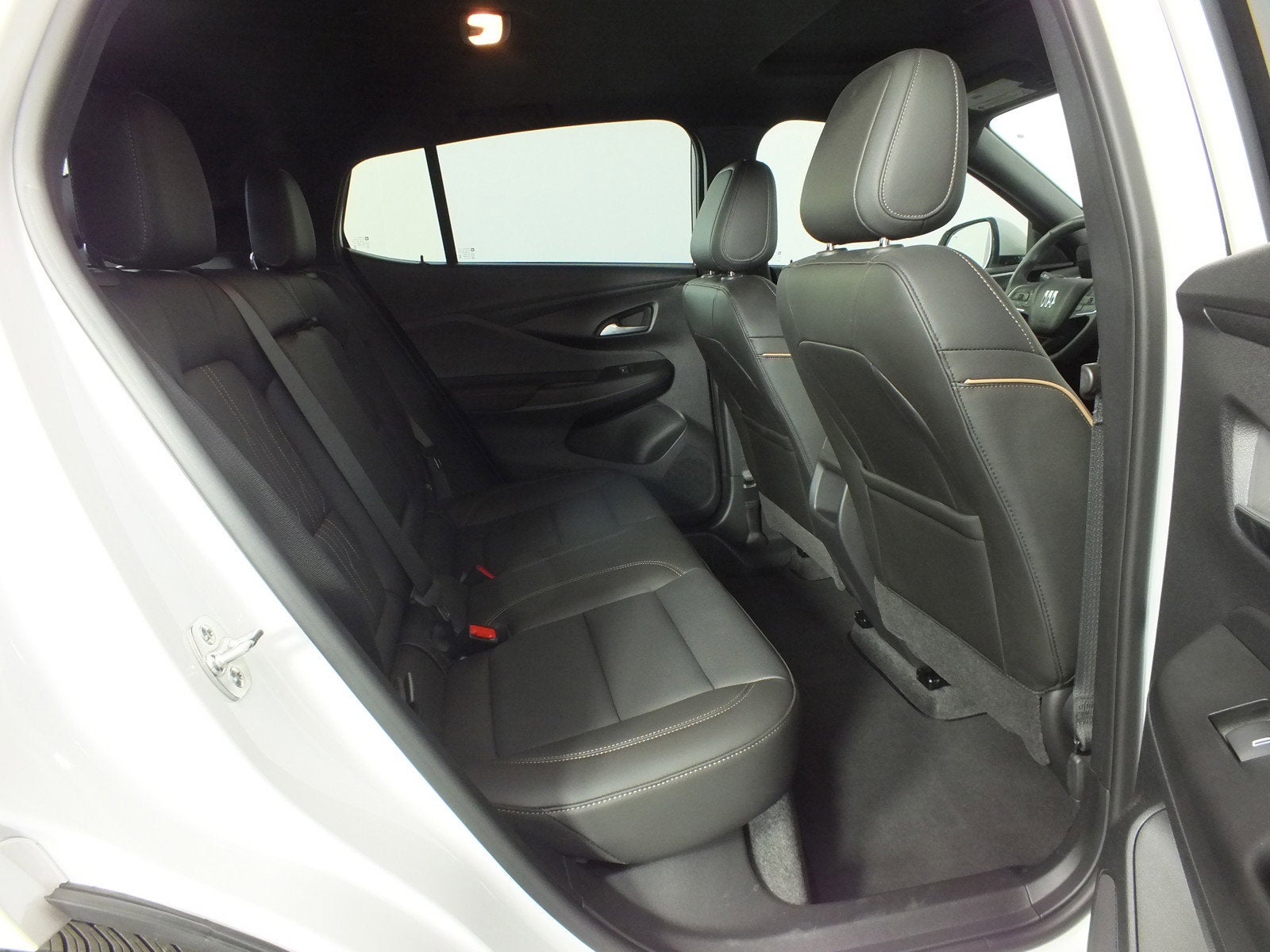 2026 Buick Envista Avenir *1-OWNER! UNDER 5K MILES*