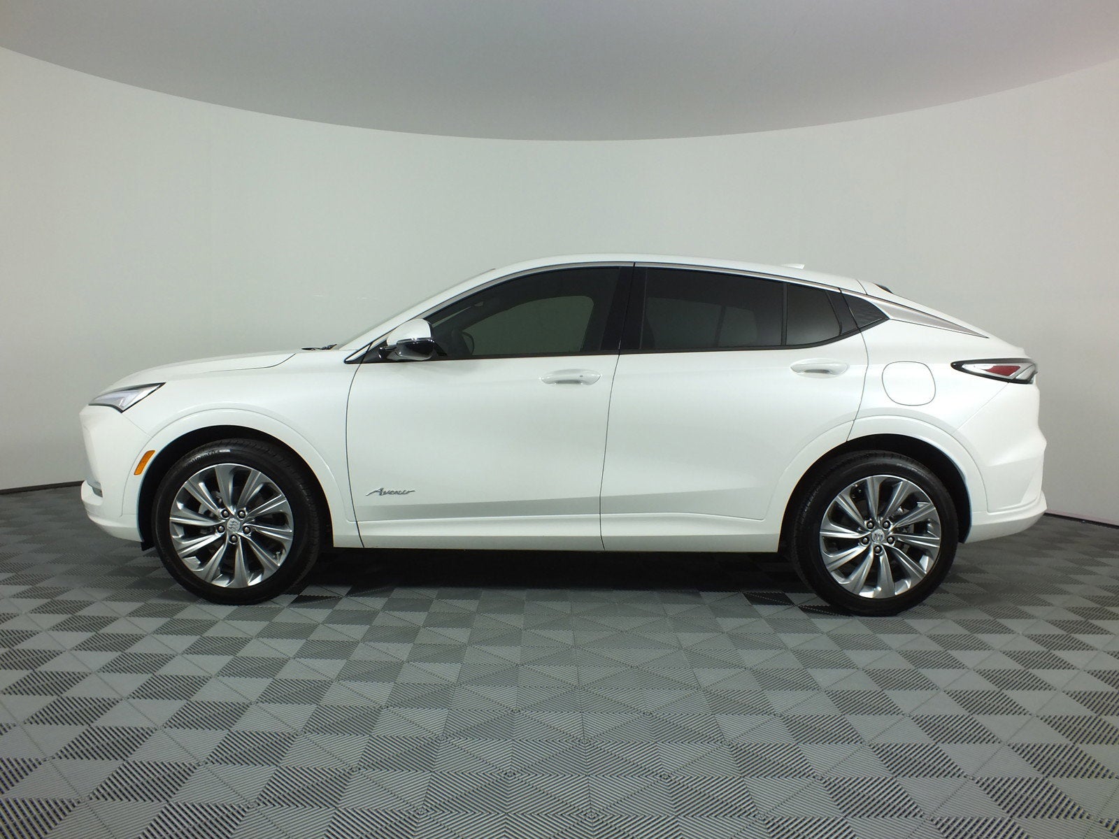 2026 Buick Envista Avenir *1-OWNER! UNDER 5K MILES*