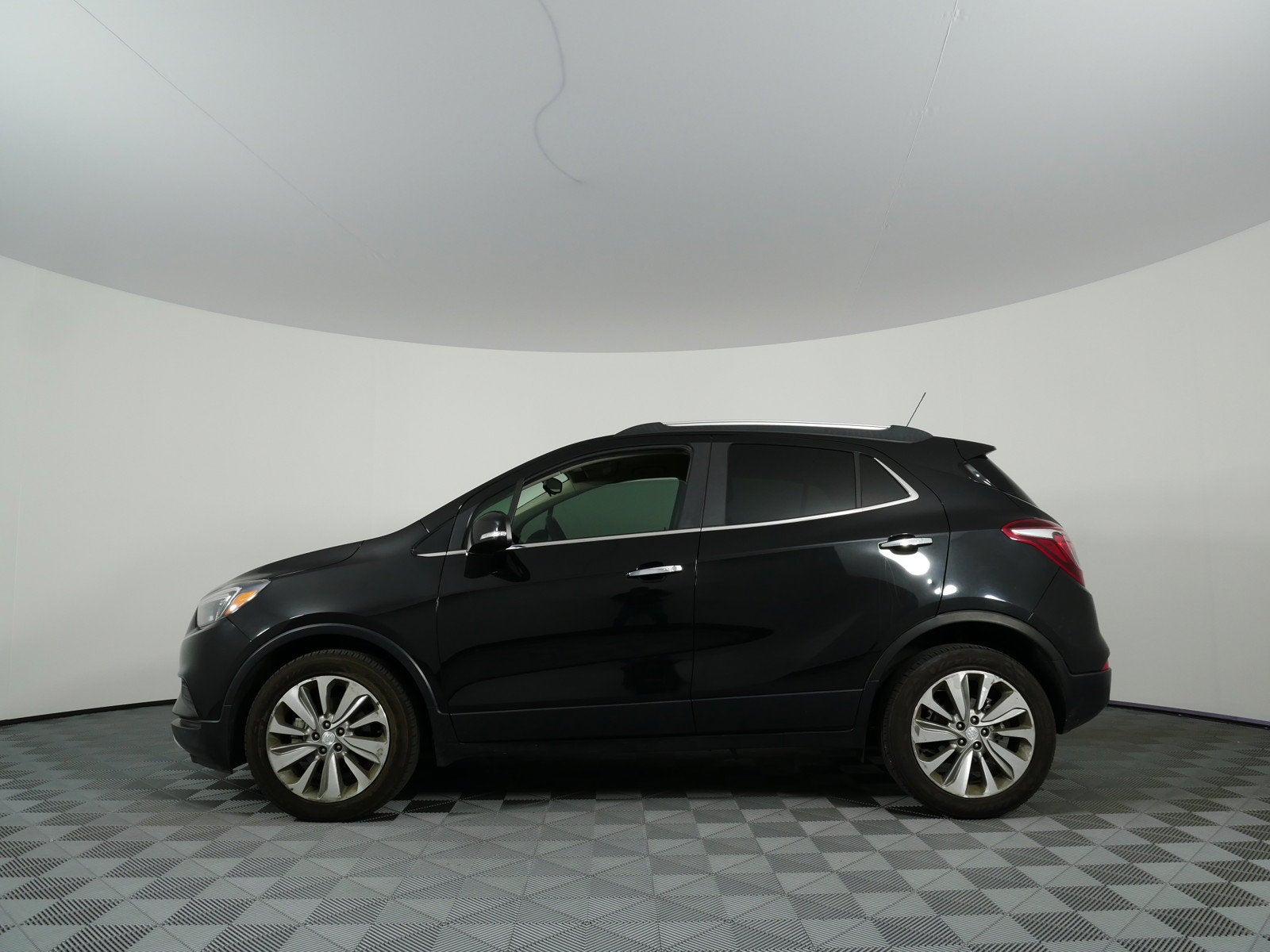2017 Buick Encore Preferred *LOW MILES!*