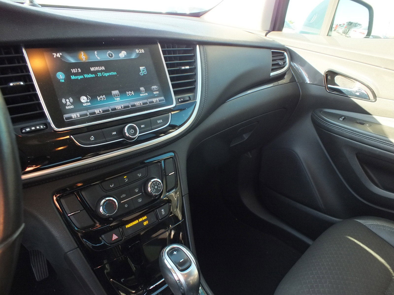 2017 Buick Encore Preferred FWD *CLEAN CARFAX!*