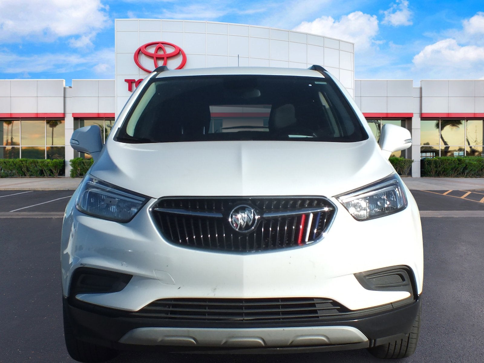 2017 Buick Encore Preferred FWD *CLEAN CARFAX!*