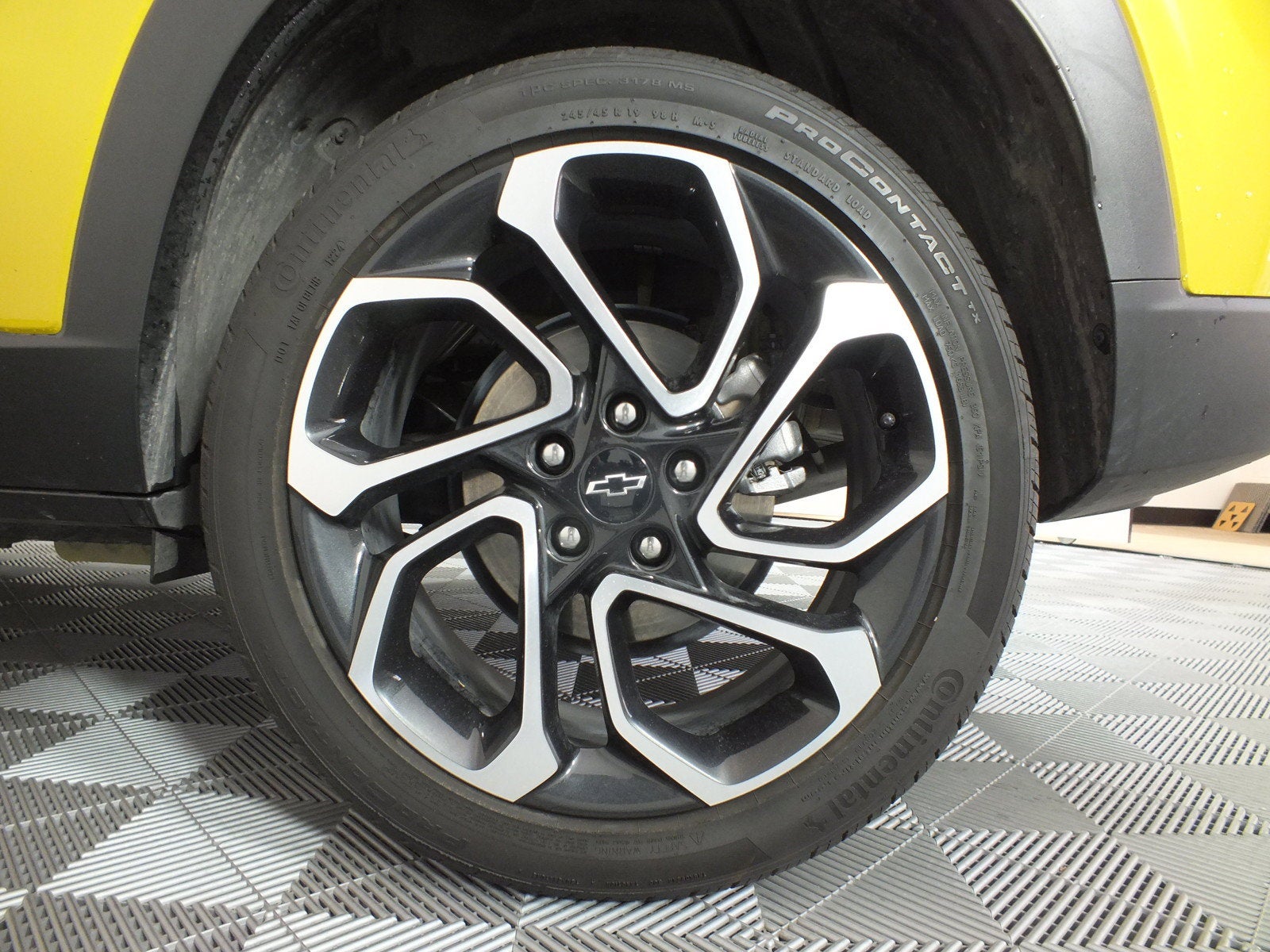 2025 Chevrolet Trax 2RS *1-OWNER! LOW MILES!*