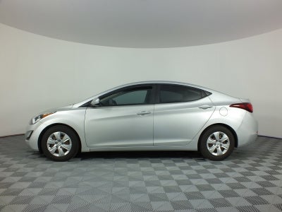 2016 Hyundai Elantra SE FWD *GREAT MPG!*