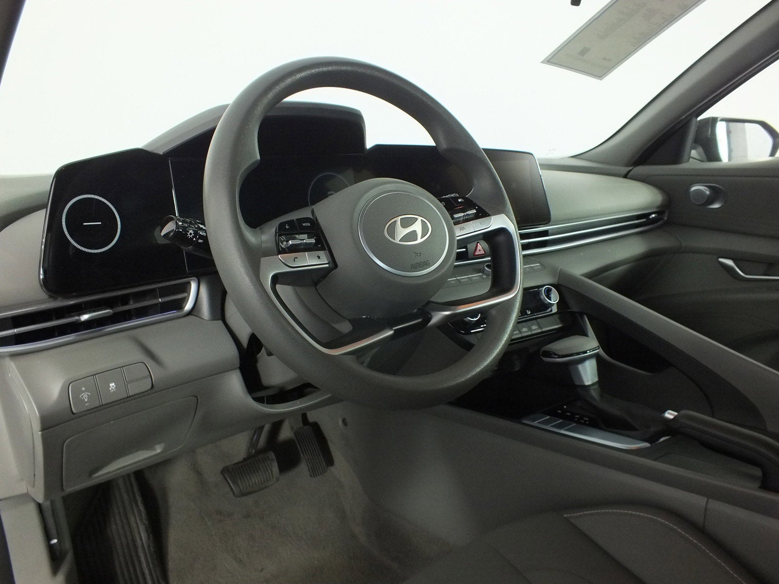 2024 Hyundai Elantra SEL FWD *CLEAN CARFAX, 1 OWNER!*