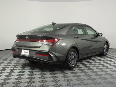 2024 Hyundai Elantra SEL FWD *CLEAN CARFAX, 1 OWNER!*