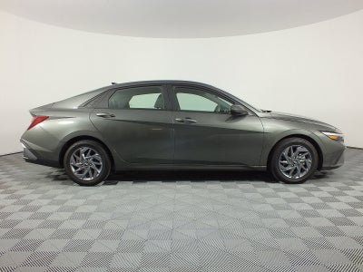 2024 Hyundai Elantra SEL FWD *CLEAN CARFAX, 1 OWNER!*