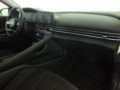 2024 Hyundai Elantra Blue Hybrid *CLEAN CARFAX*