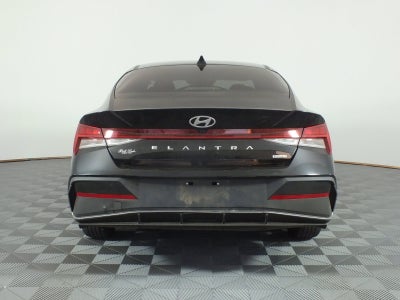 2024 Hyundai Elantra Blue Hybrid *CLEAN CARFAX*
