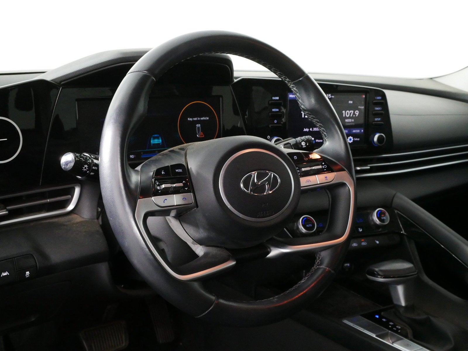 2022 Hyundai Elantra SEL *RELIABLE DAILY DRIVER*