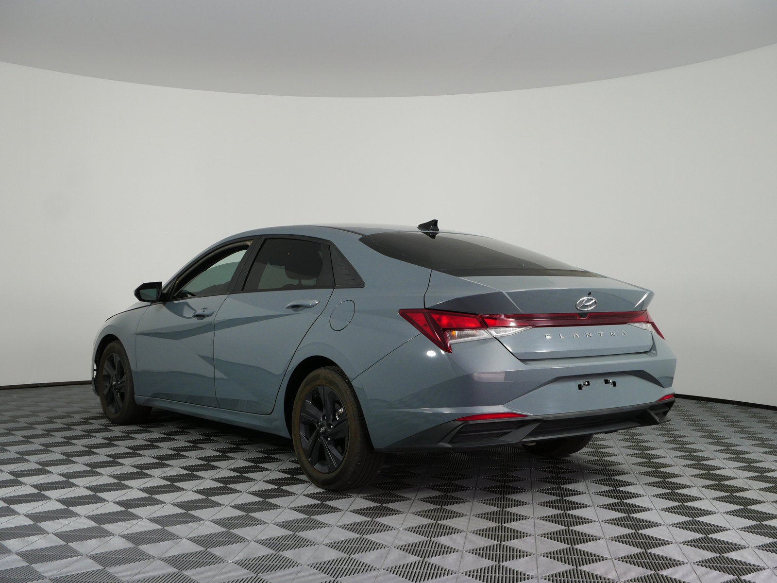 2022 Hyundai Elantra SEL *RELIABLE DAILY DRIVER*