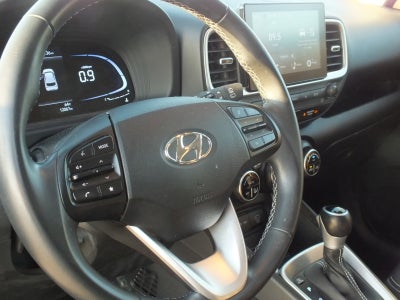 2024 Hyundai Venue SEL *LOW MILES!*