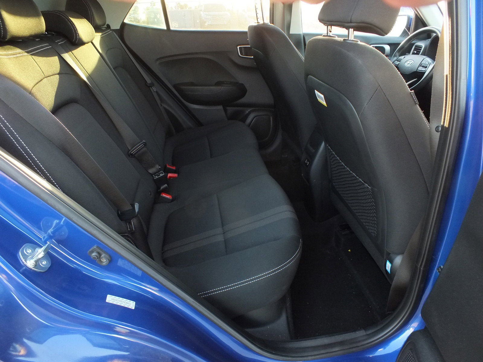 2024 Hyundai Venue SEL *LOW MILES!*