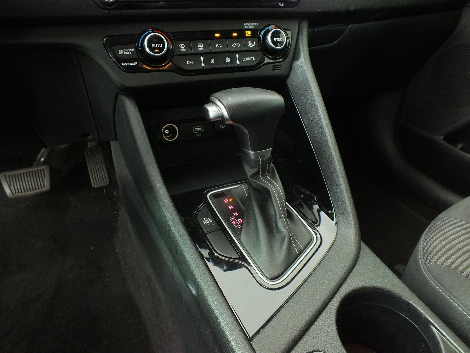 2022 Kia Niro Plug-In Hybrid LXS *1-OWNER*