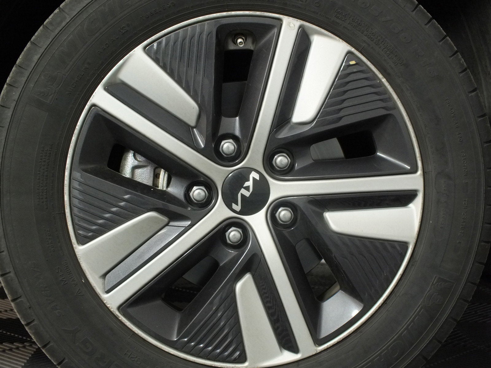 2022 Kia Niro LXS Plug-In Hybrid *CLEAN CARFAX, 1 OWNER!*