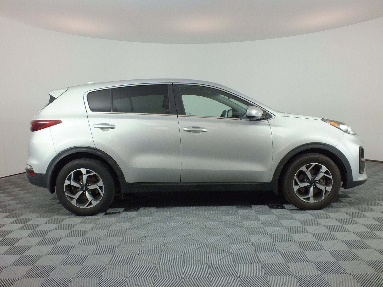 2020 Kia Sportage LX *RELIABLE DAILY DRIVER!*