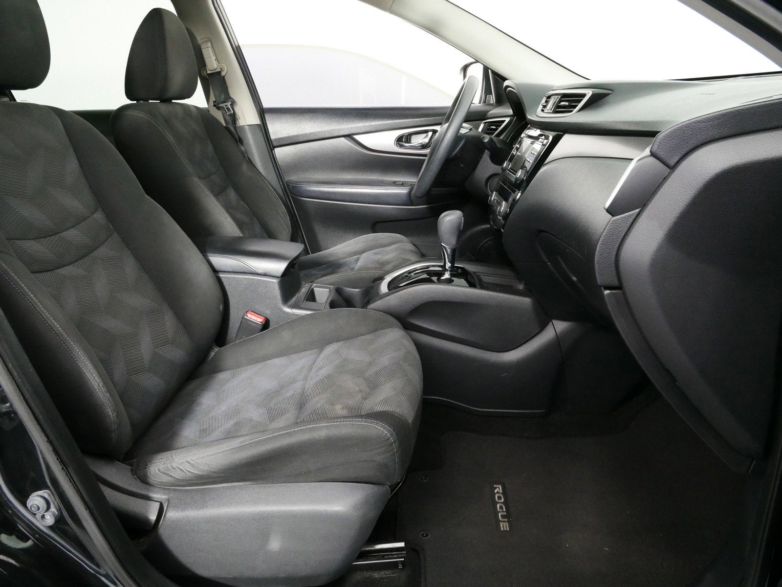 2016 Nissan Rogue SV *CLEAN CARFAX!*