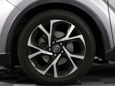2018 Toyota C-HR XLE *CLEAN CARFAX*