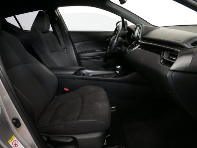 2018 Toyota C-HR XLE *CLEAN CARFAX*