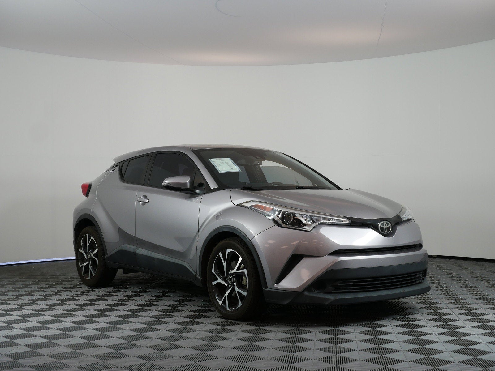 2018 Toyota C-HR XLE *CLEAN CARFAX*