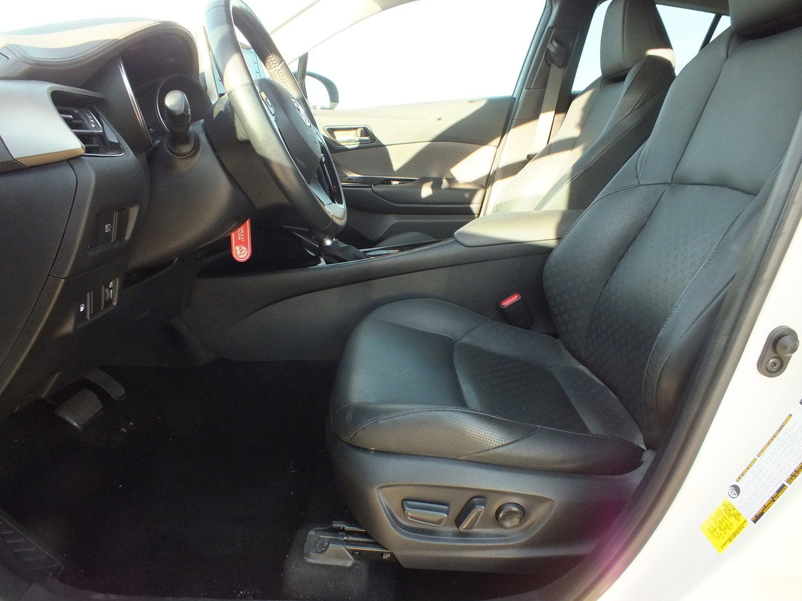 2021 Toyota C-HR Limited *1-OWNER*