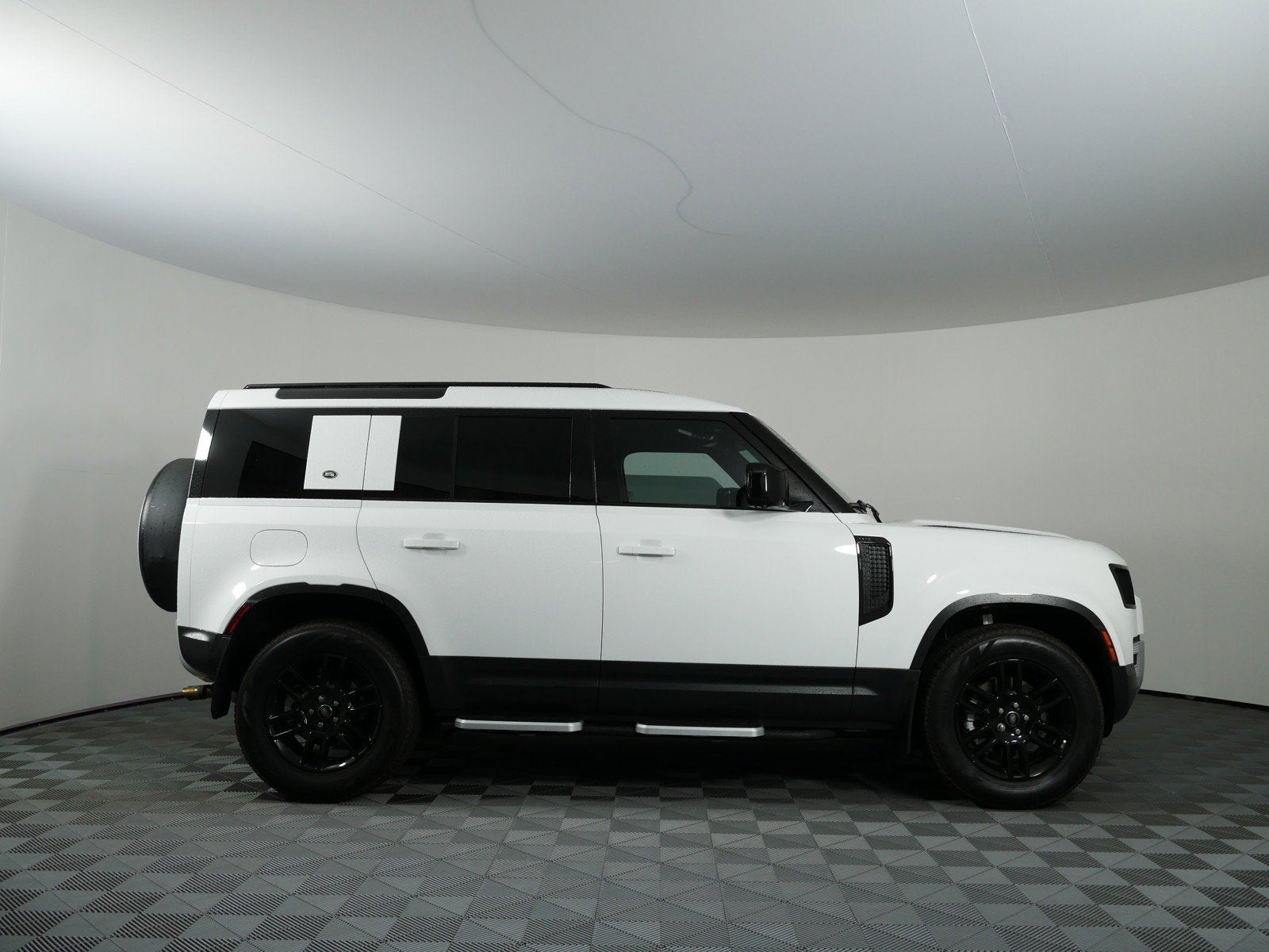 2024 Land Rover Defender S 110 P300 AWD *1-OWNER! CLEAN CARFAX!*