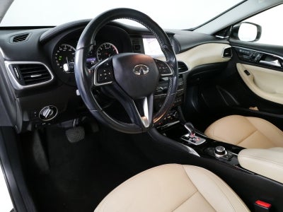2018 INFINITI QX30 ESSENTIAL AWD *CLEAN CARFAX*