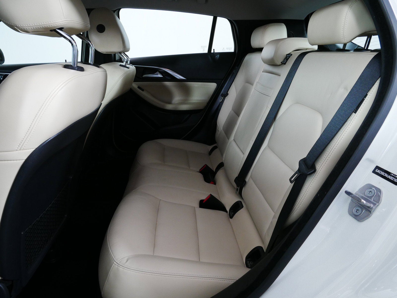 2018 INFINITI QX30 ESSENTIAL AWD *CLEAN CARFAX*