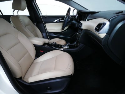 2018 INFINITI QX30 ESSENTIAL AWD *CLEAN CARFAX*