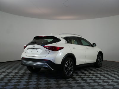 2018 INFINITI QX30 ESSENTIAL AWD *CLEAN CARFAX*