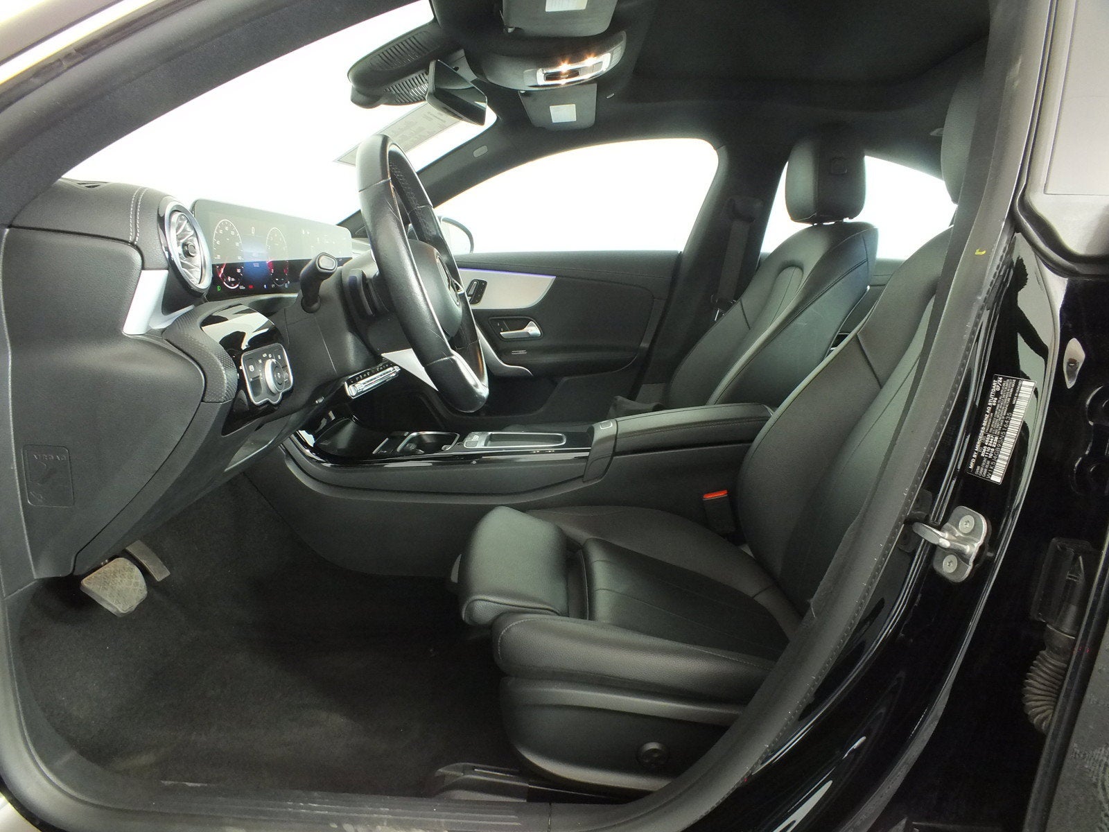 2025 Mercedes-Benz CLA CLA 250 Hybrid *1-OWNER*
