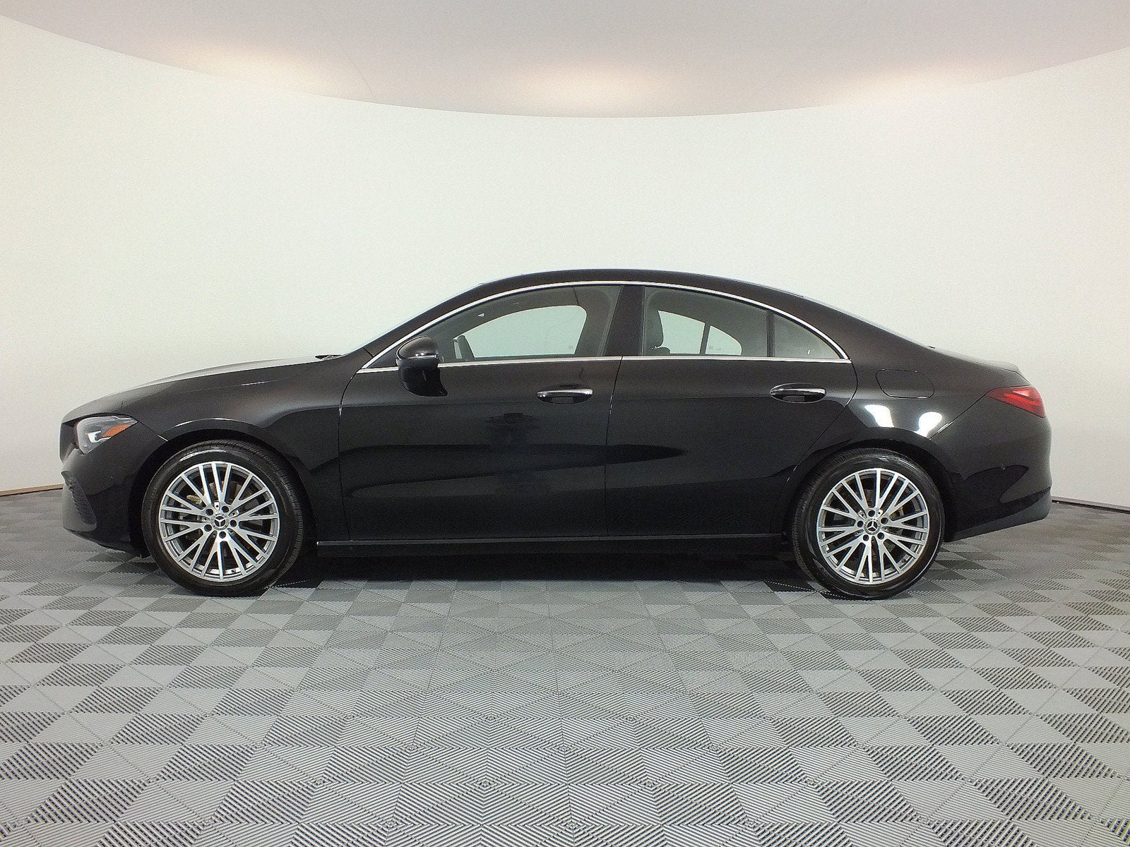 2025 Mercedes-Benz CLA CLA 250 Hybrid *1-OWNER*