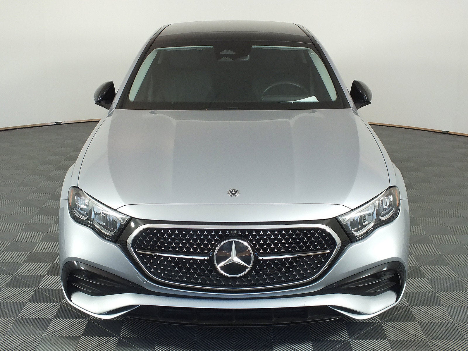 2024 Mercedes-Benz E-Class E 350 *CLEAN CARFAX! CRUISE IN STYLE!*