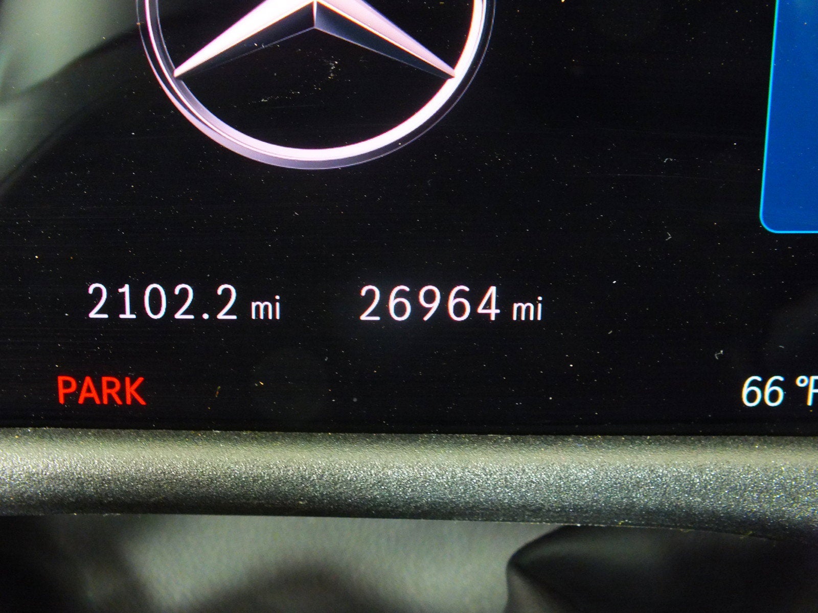 2024 Mercedes-Benz E-Class E 350 *CLEAN CARFAX! CRUISE IN STYLE!*