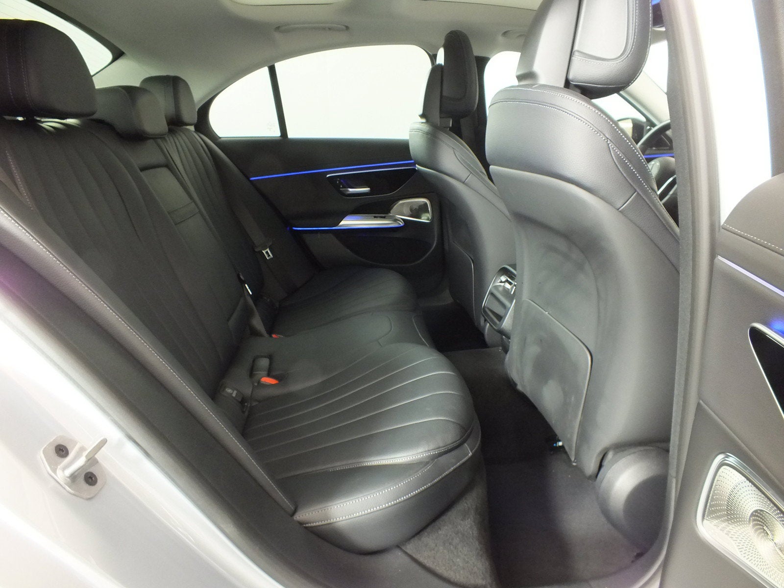 2024 Mercedes-Benz E-Class E 350 *CLEAN CARFAX! CRUISE IN STYLE!*