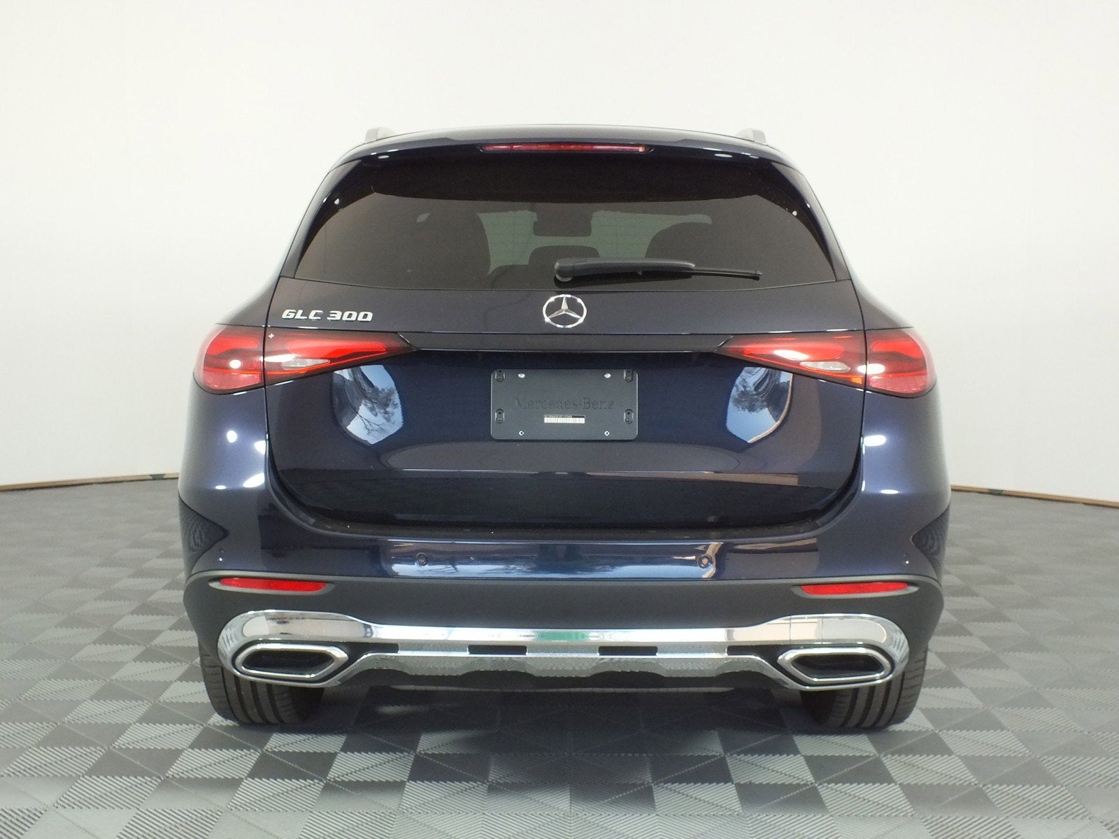 2024 Mercedes-Benz GLC GLC 300 *LOW MILES! CLEAN CARFAX!*