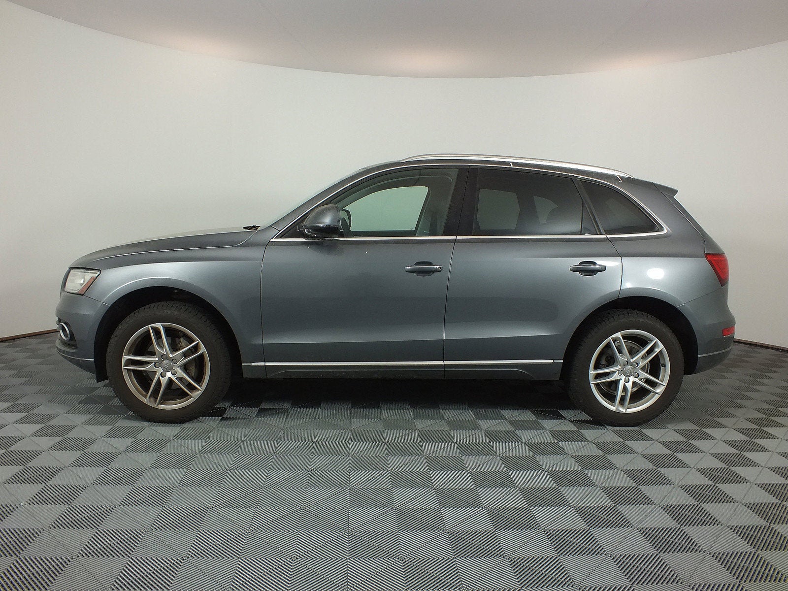 2015 Audi Q5 Premium Plus AWD *WELL MAINTAINED*