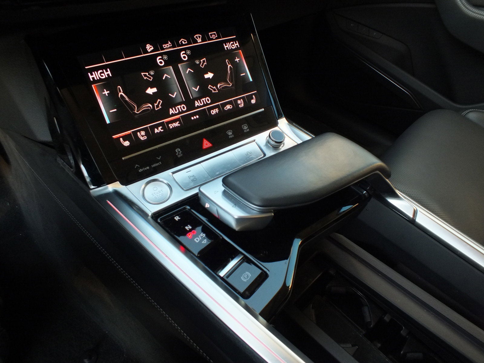 2019 Audi e-tron Prestige AWD *1 OWNER, CLEAN CARFAX!*