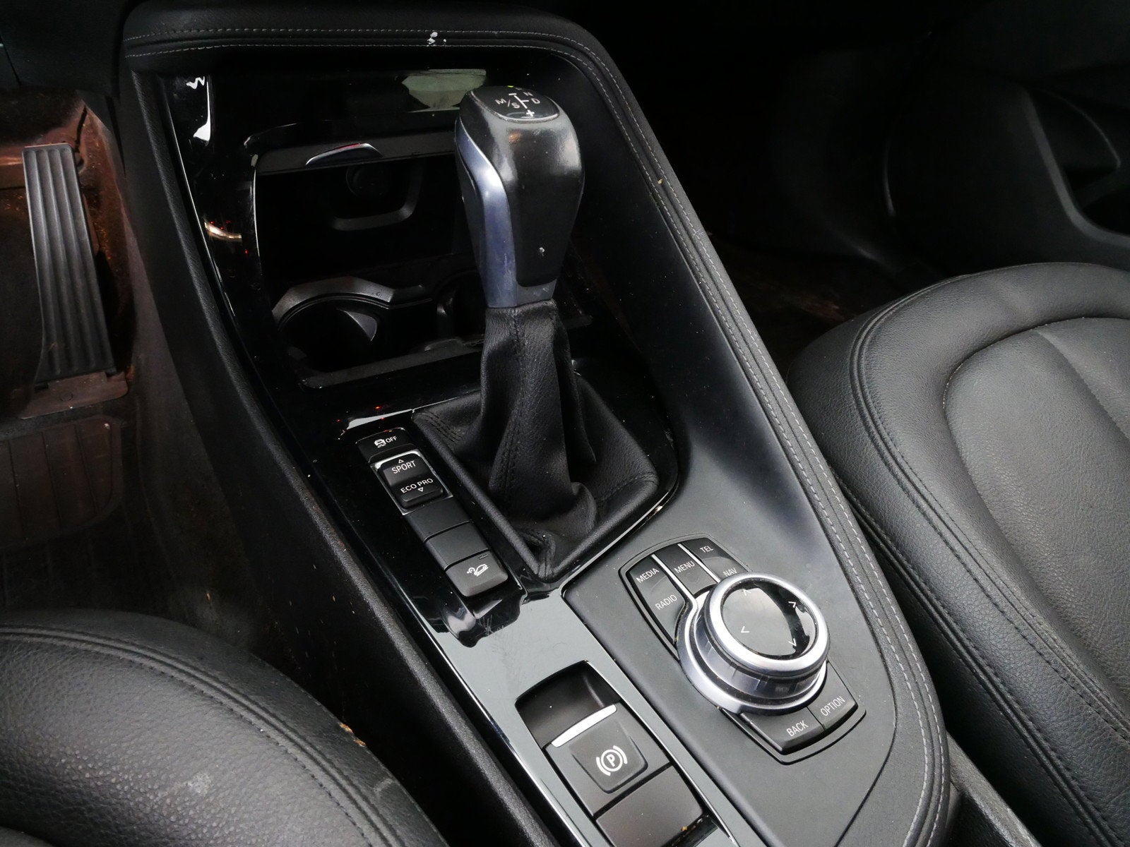 2016 BMW X1 xDrive28i AWD *CLEAN CARFAX*