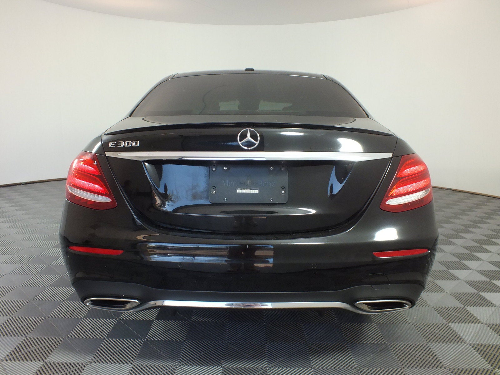 2018 Mercedes-Benz E-Class E 300 *AFFORDABLE LUXURY SEDAN!*