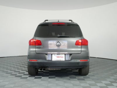 2016 Volkswagen Tiguan S *CLEAN CARFAX!*