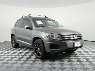 2016 Volkswagen Tiguan S *CLEAN CARFAX!*