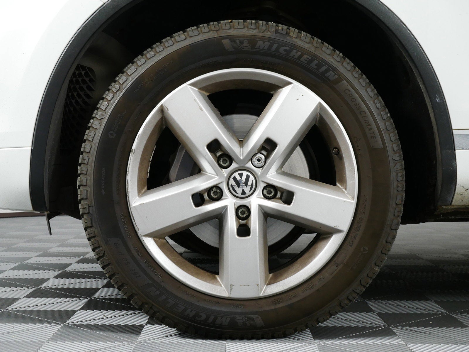2013 Volkswagen Touareg Lux AWD *1 OWNER!*