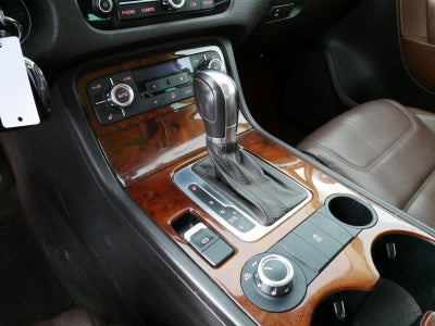 2013 Volkswagen Touareg Lux AWD *1 OWNER!*