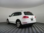 2013 Volkswagen Touareg Lux AWD *1 OWNER!*