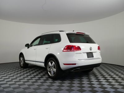 2013 Volkswagen Touareg Lux AWD *1 OWNER!*