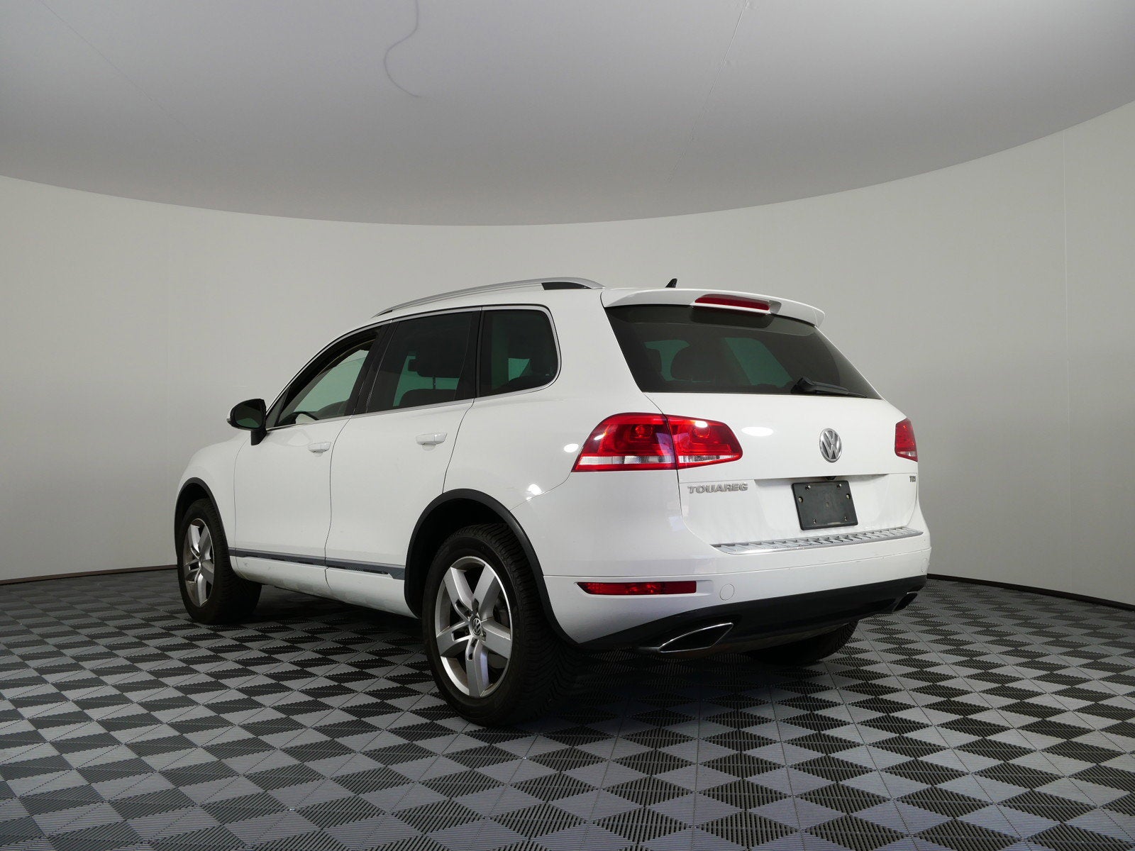2013 Volkswagen Touareg Lux AWD *1 OWNER!*