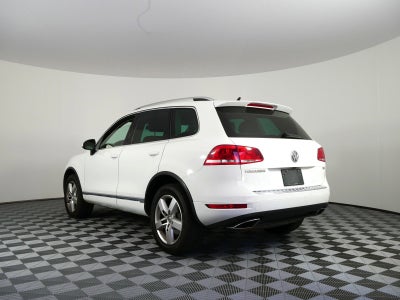 2013 Volkswagen Touareg Lux AWD *1 OWNER!*