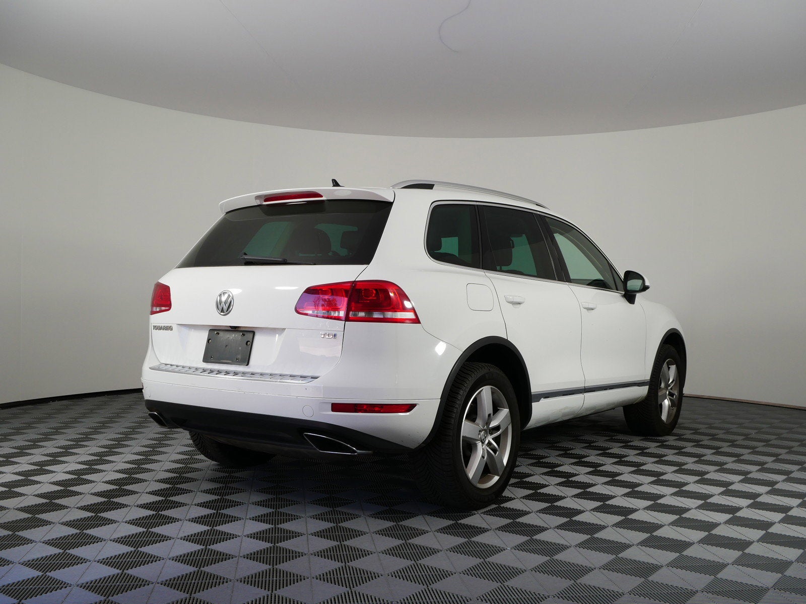 2013 Volkswagen Touareg Lux AWD *1 OWNER!*