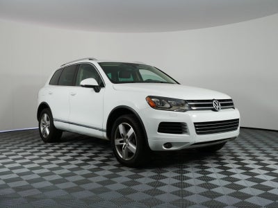 2013 Volkswagen Touareg Lux AWD *1 OWNER!*