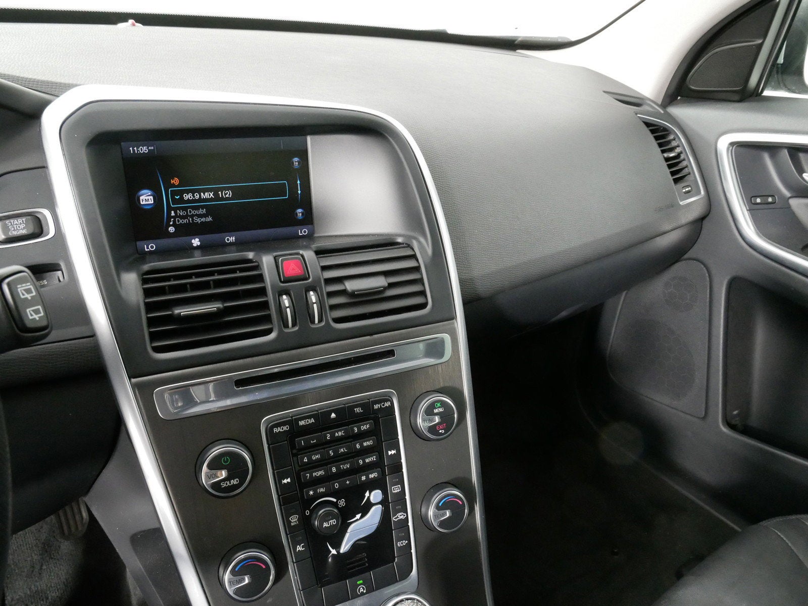 2015 Volvo XC60 T5 Drive-E Premier *WELL MAINTAINED!*
